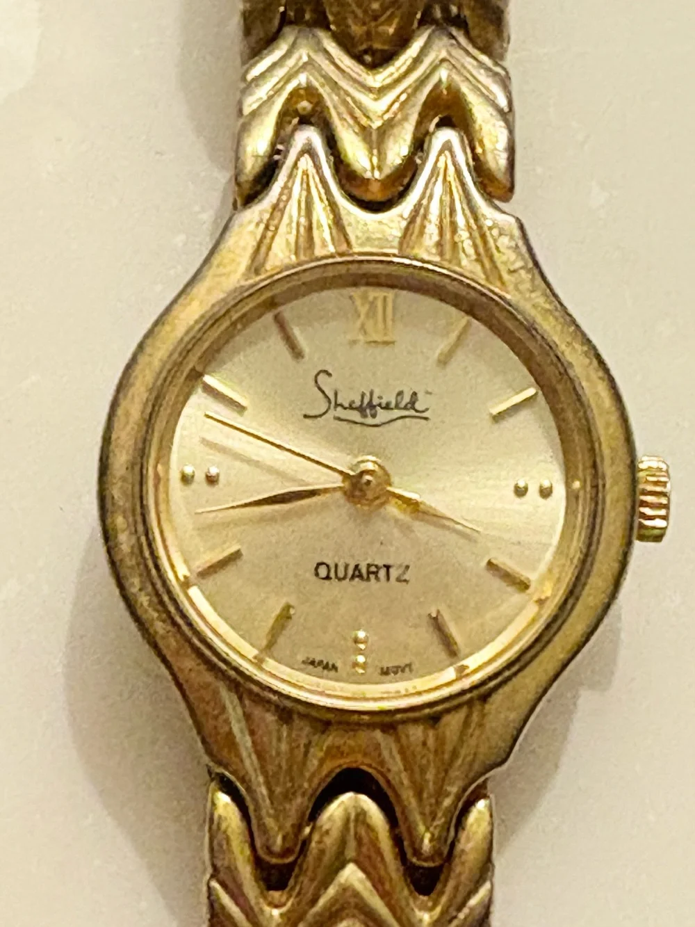 Sheffield Quartz Women's Gold Tone Analog Bracelet Watch Gold Dial Roman/ Baton